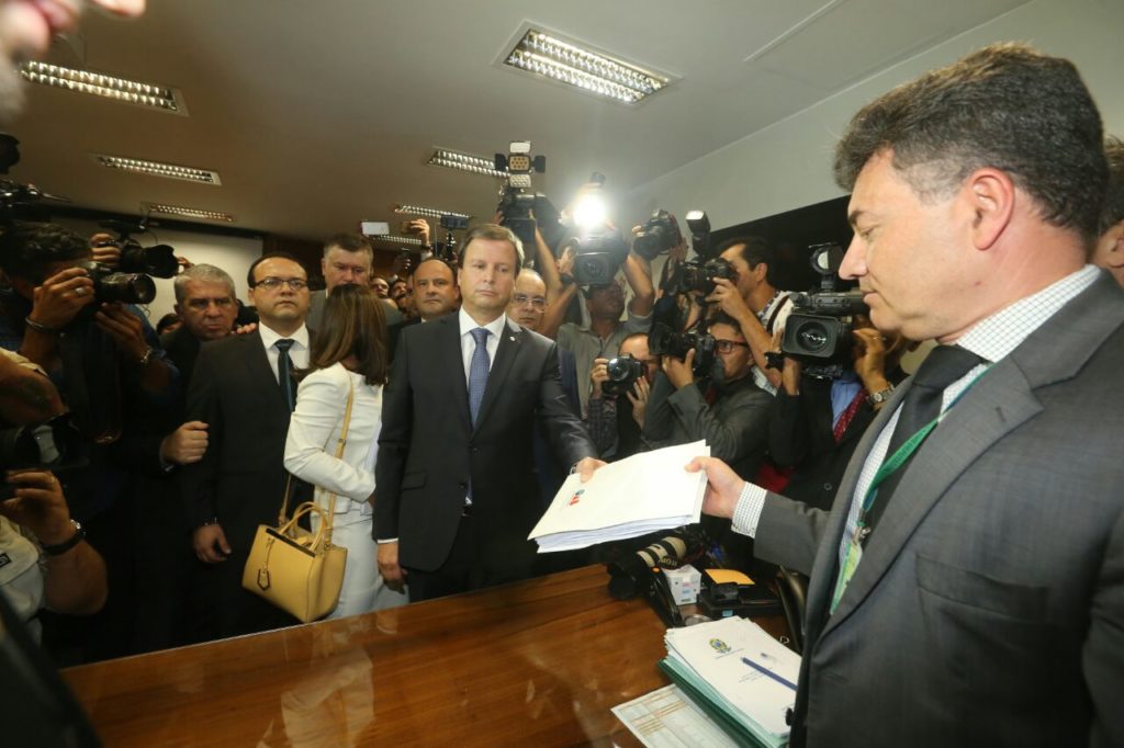 OAB apresenta pedido de impeachment de Temer. Leia a íntegra
