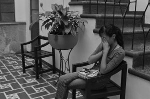 Facebook negocia dados de milhões de jovens emocionalmente vulneráveis