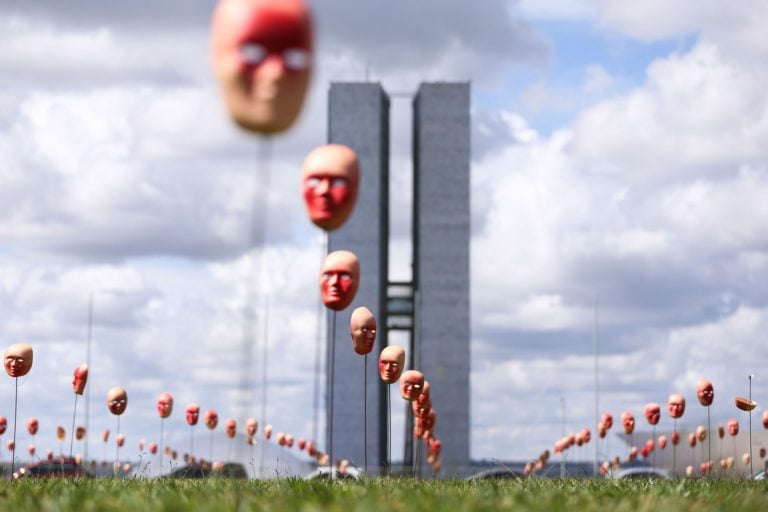 “Negação e descrença são parte da história do Brasil”