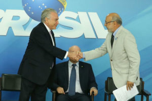 Ministro interino da Cultura pede demissão do cargo