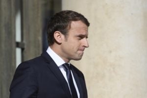 Eleição legislativa na França cria um Macron superpoderoso