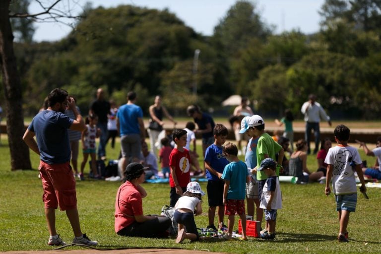 Unicef alerta sobre impactos de mudanças climáticas entre jovens