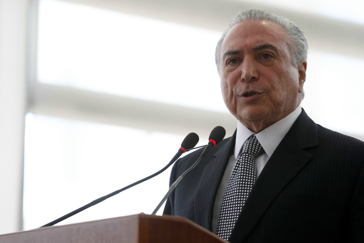 Governabilidade de Temer é construída na base da compra de votos