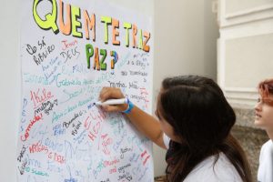 Guerra de ideias: o que significa a criação da editoria de guerra do Extra
