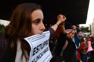 Senado aprova PEC que torna estupro crime imprescritível