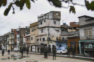 Justiça suspende mandados de busca coletivos no Jacarezinho