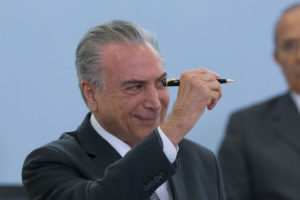 Quanto a tentativa de salvar Temer de denúncia custa ao Brasil?