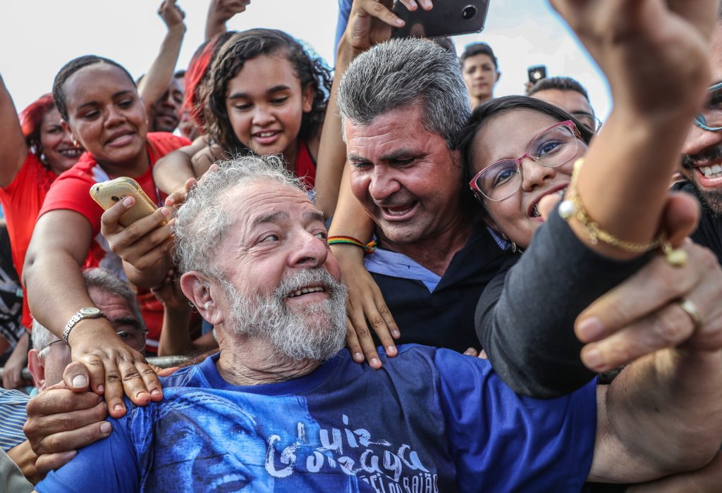 Lula é denunciado por corrupção passiva na Zelotes; leia a íntegra