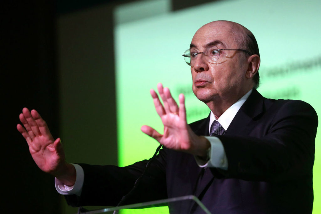 Em vídeo, Meirelles pede a pastores oração para economia crescer