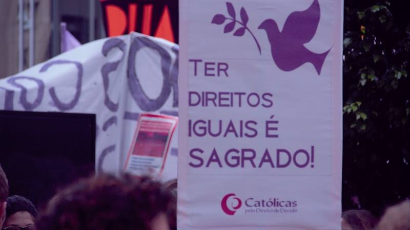Somos umas heréticas
