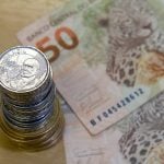 Selic a 15% trava investimentos e crédito para pequenas indústrias, alerta Simpi