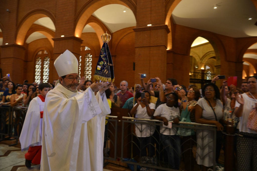 Em Aparecida, fiéis pretendem anular voto e desconhecem MBL