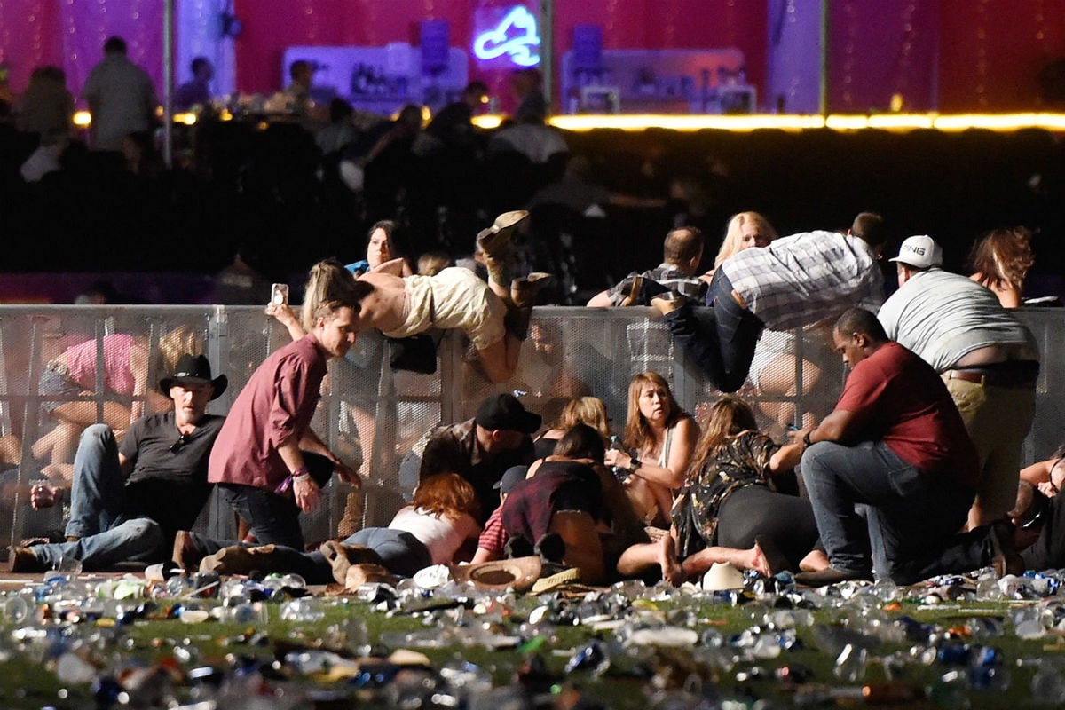 Em Las Vegas, o maior tiroteio da história moderna dos EUA