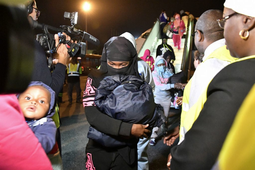 Ex-escravos contam vida “desumana” de negros na Líbia