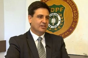 Quem é Fernando Segóvia, o novo diretor-geral da PF