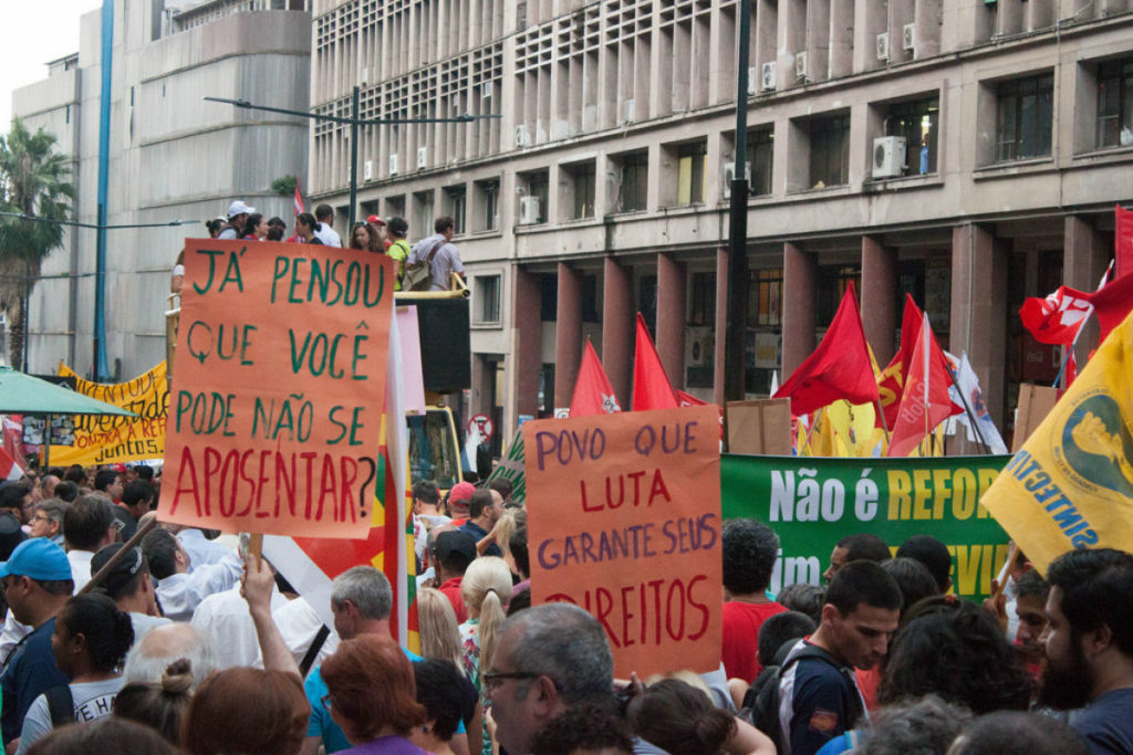 Quatro economistas rebatem relatório do Banco Mundial