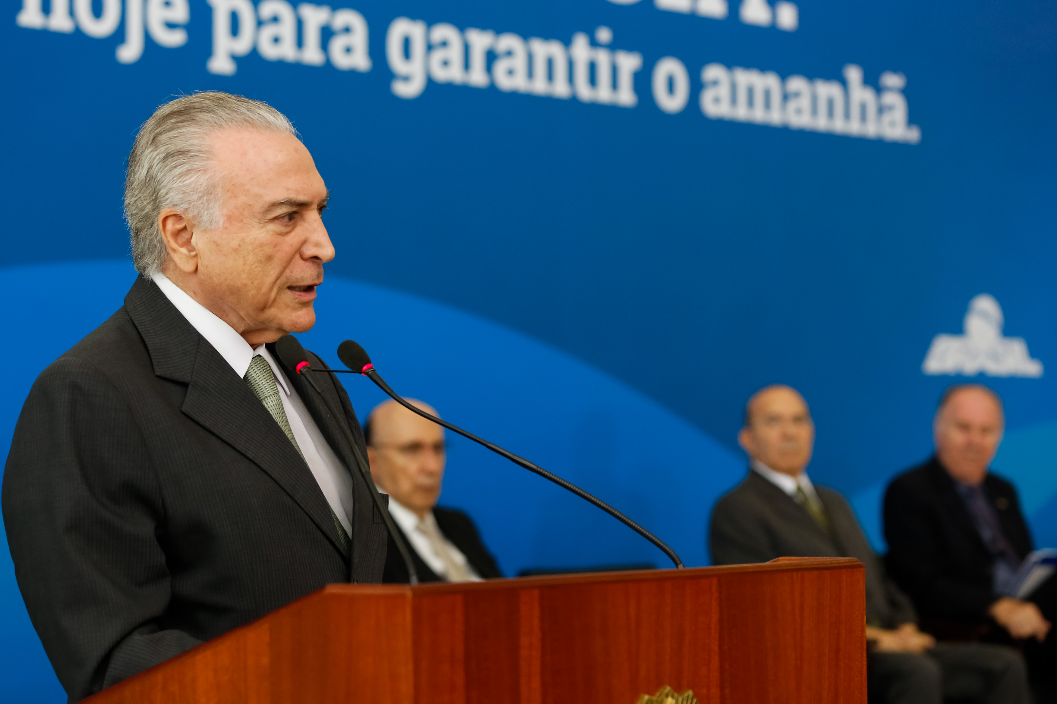 A necessária reforma da previdência e a blindagem dos privilégios