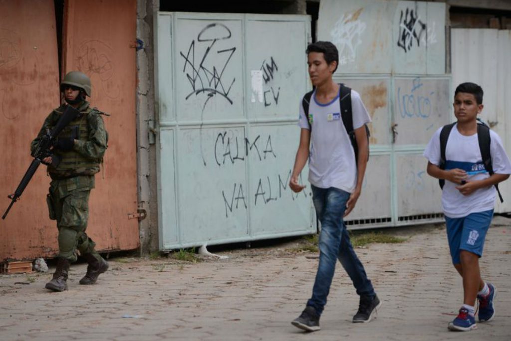 Rio sob o ethos militarizado e midiatizado