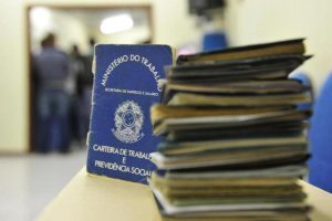 Crescimento, precarização e desigualdade em 2017