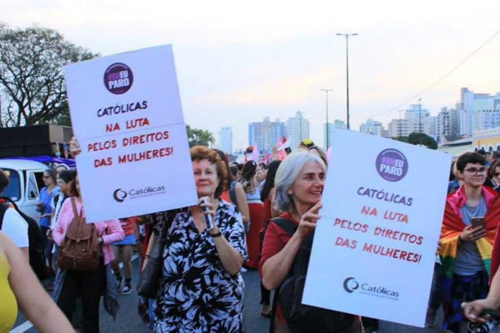 Para ser pilar é preciso não se mover. Assim nos quer a Igreja