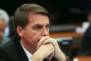 Bolsonaro é subestimado nas pesquisas para favorecer Alckmin?