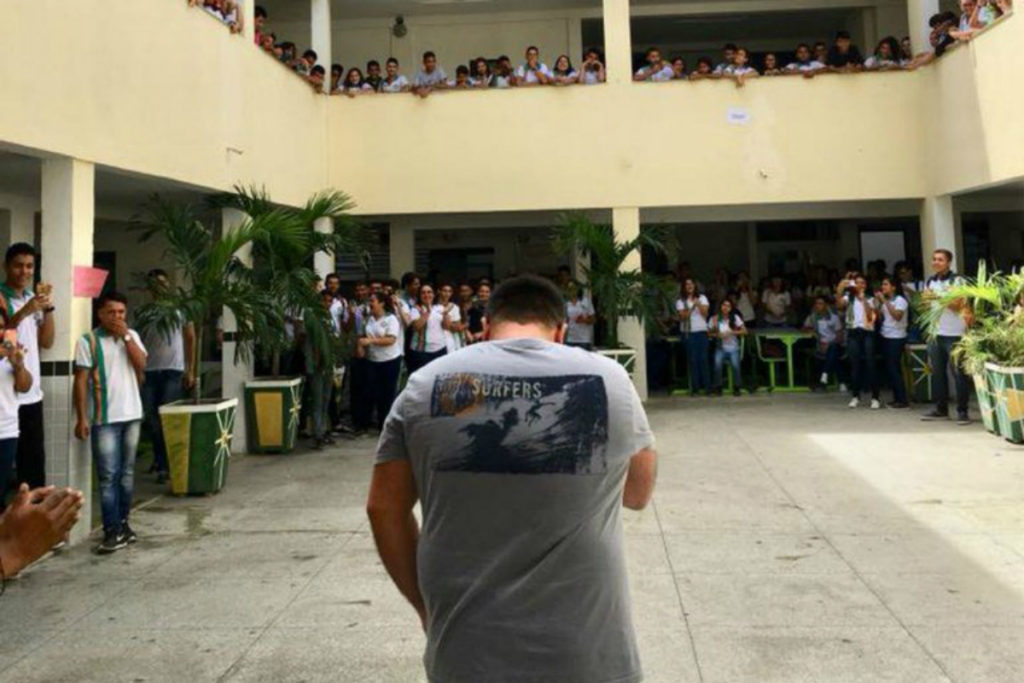 ‘Alunos deram aula de cidadania’, diz professor que sofreu ataques virtuais