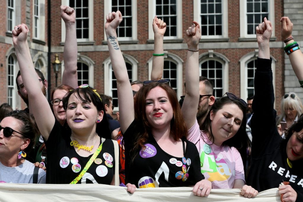 Irlanda católica: sim à vida das mulheres, não ao retrocesso
