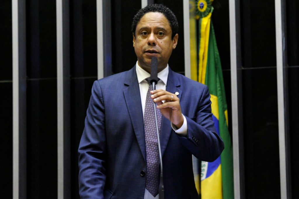 Câmara rejeita requerimento de urgência para análise do PL das Fake News