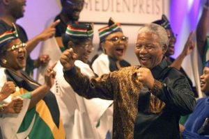 Ícone da luta pela liberdade, Mandela inspira jovens africanos