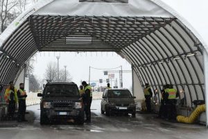 Quanto custaria restabelecer controles de fronteira na Europa?