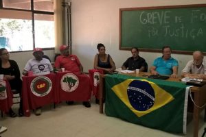 Militantes iniciarão greve de fome por Lula nesta terça 31