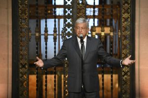 López Obrador buscará papa Francisco para pacificar México