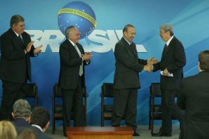 PF desarticula grupo que clonava celulares de ministros de Temer