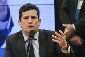 Moro volta a cuidar de caso de Richa após decisão da Justiça Eleitoral
