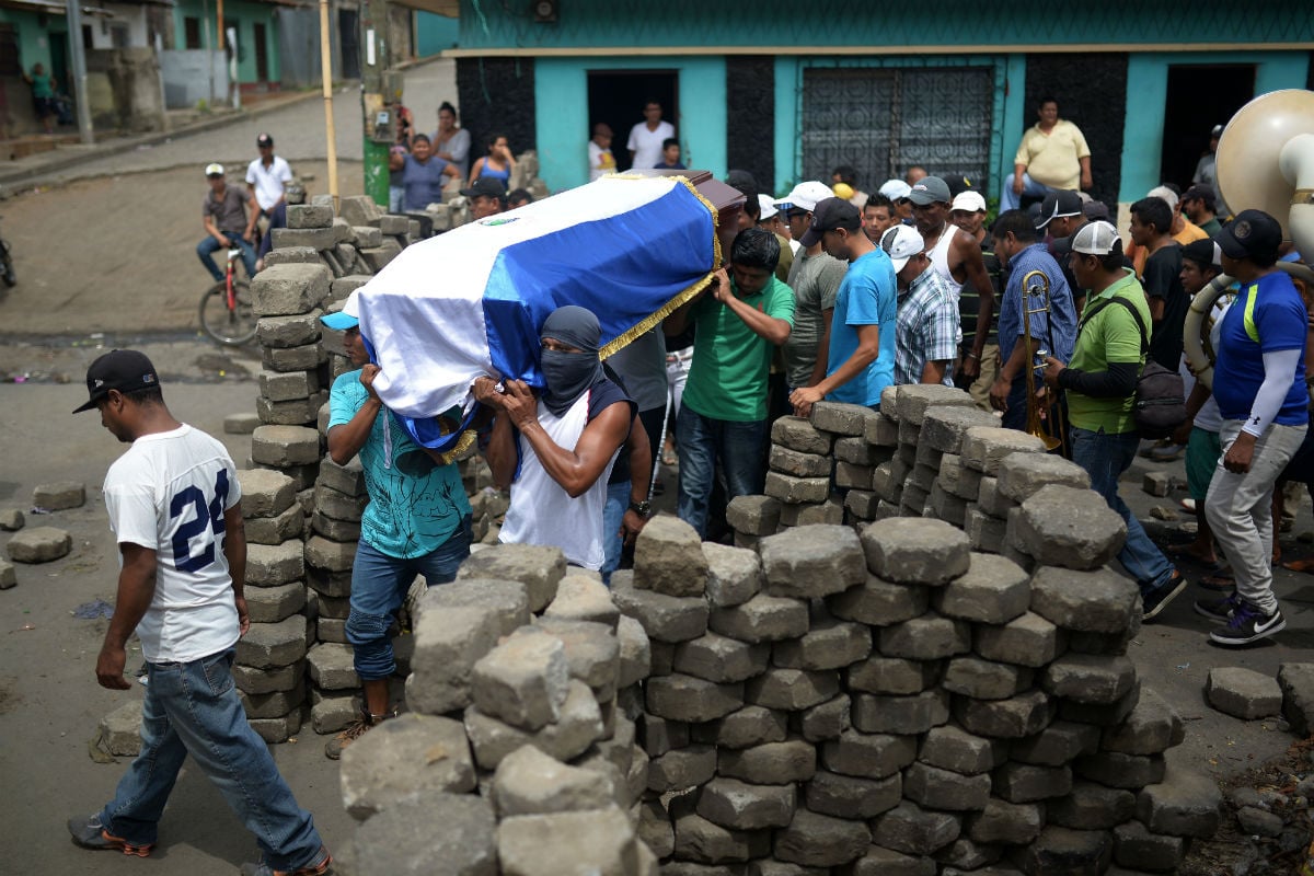Cidade rebelde sofre ataque das forças de Ortega na Nicarágua