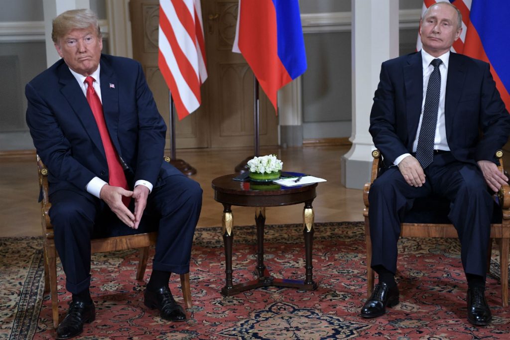 Trump e Putin prometem reiniciar relações bilaterais