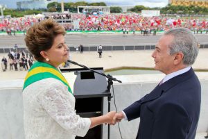 Procura-se um vice-presidente