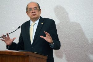 CartaCapital é absolvida em ação movida por Gilmar Mendes