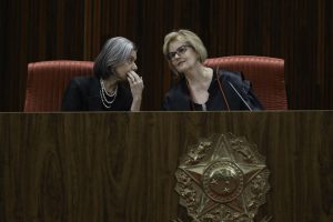 Lula volta a depender de Rosa Weber, agora presidente do TSE