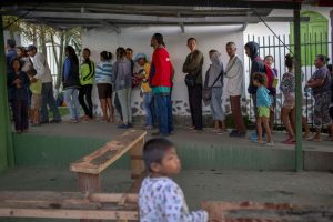 Bloqueio dos EUA é massacre dos venezuelanos mais frágeis
