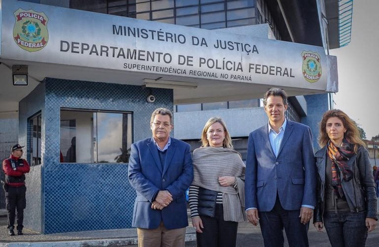 ana estela em curitiba