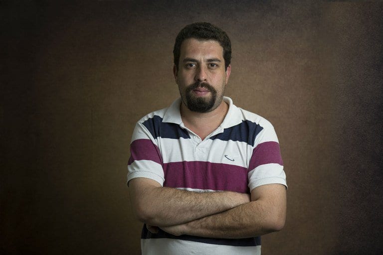 Como os candidatos pretendem acabar com o monopólio da mídia?