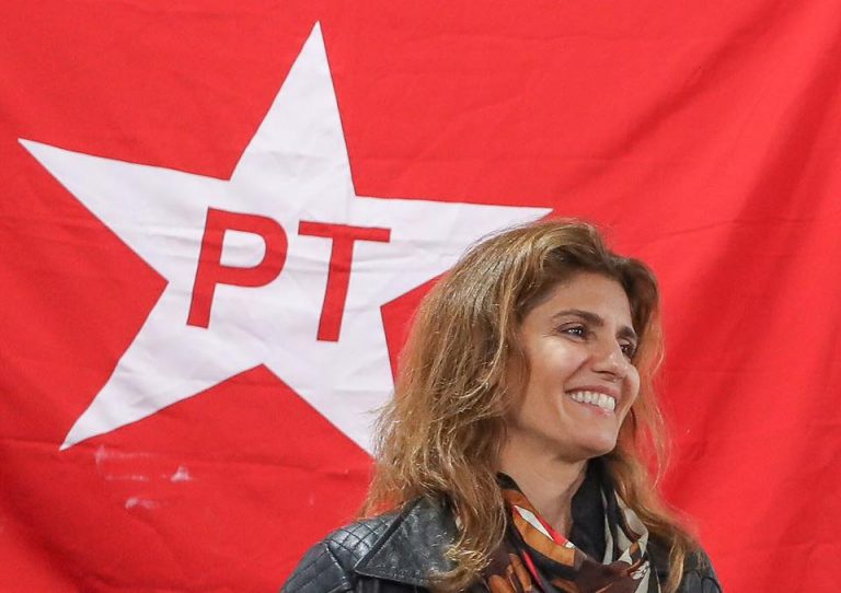 Estrela do PT e Ana estela