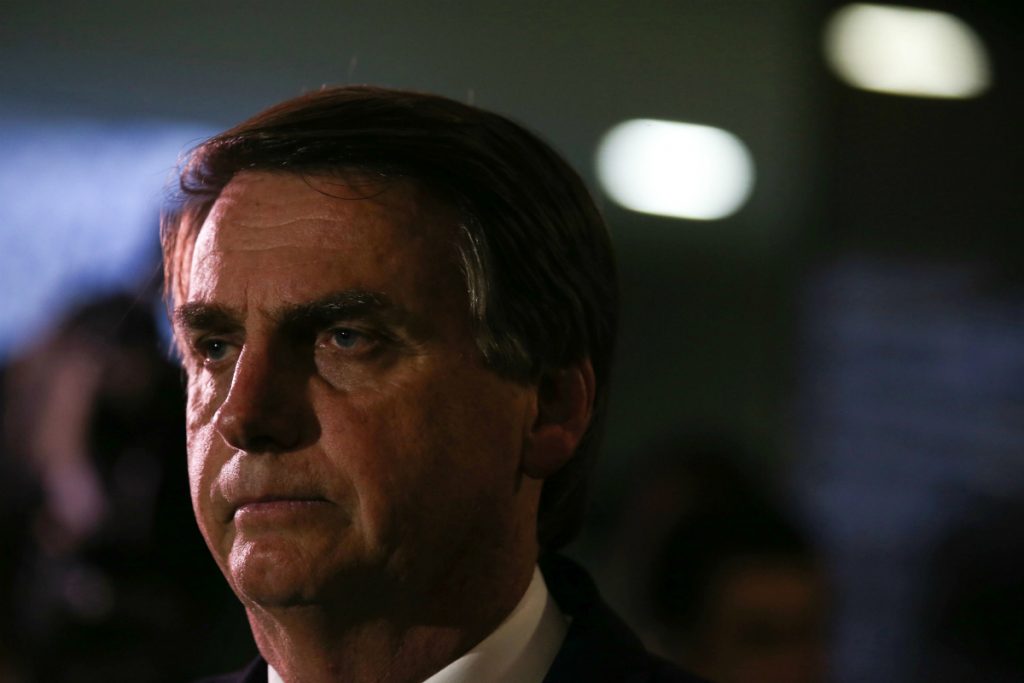 Por que há mulheres que votam em Bolsonaro?