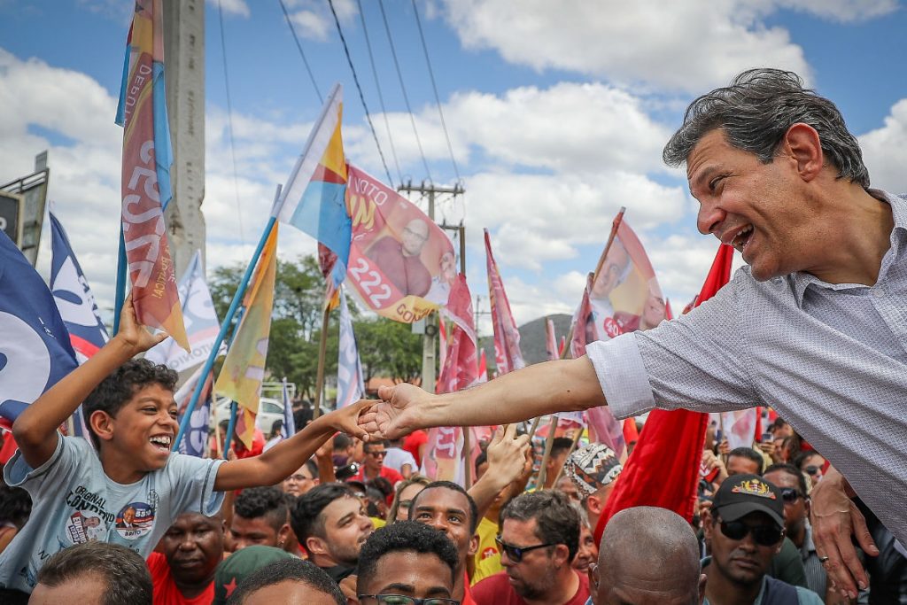 O risco Bolsonaro precisa ser enfrentado com uma frente democrática