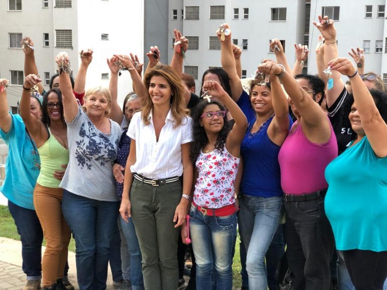 Mulheres em agenda com Ana Estela