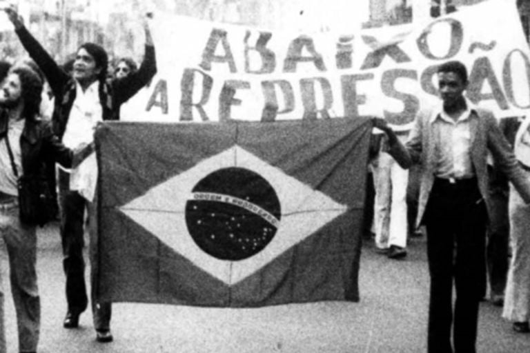 Bolsonaristas não absorveram a memória coletiva dos anos de autoritarismo 