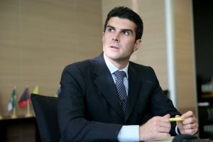 Helder Barbalho disputará segundo turno com Márcio Miranda no Pará