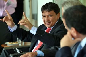 Wellington Dias (PT) é reeleito governador no Piauí