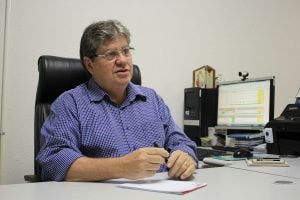 Real Time: Na Paraíba, João Azevedo lidera a disputa pelo governo do estado